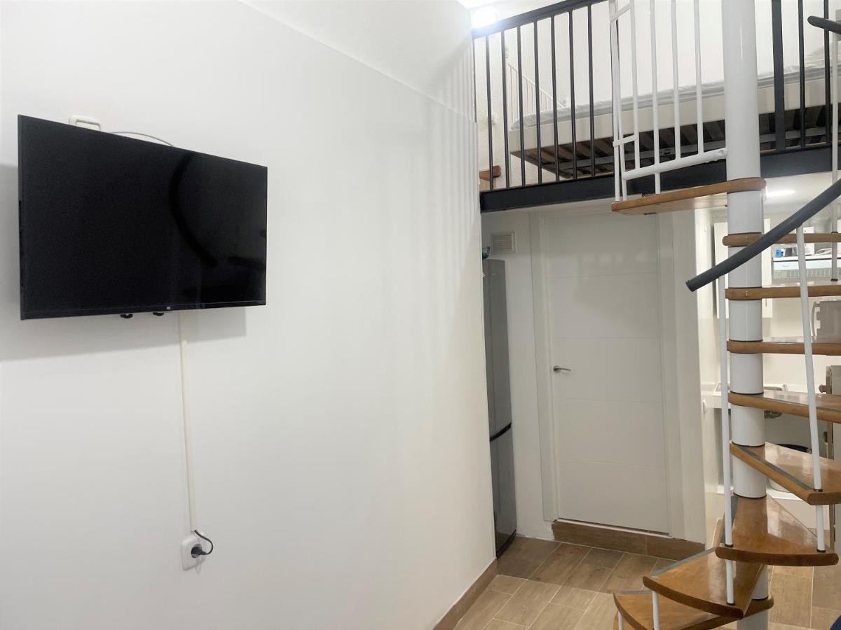 Comodo Y Acogedor Apartamento En Chueca, Gran Via Con Aire Acondicionado Y Calefaccion Madrid Exterior photo